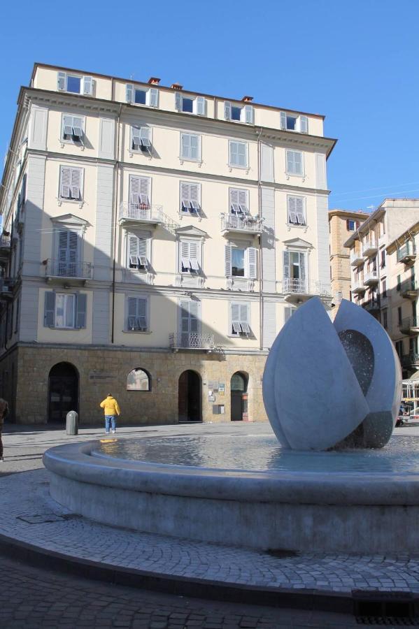 You Stay "Main Street & Station" La Spezia Extérieur photo